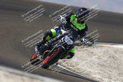 media/Sep-21-2025-TrackDaz (Sun) [[277c75b276]]/C Group/1240pm (Turn 2)/